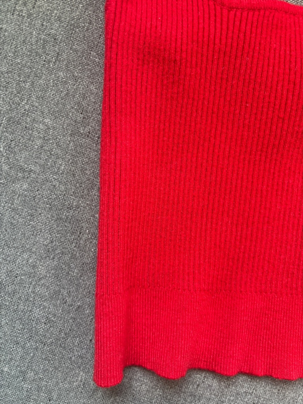 Princess Polly Red Rafiya Top - Picture 7 of 8